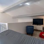 Maison Au Pin * Narbona