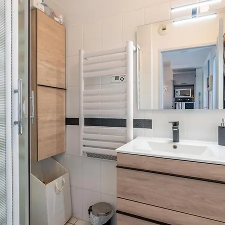 Maison Au Pin بيت للعطل *