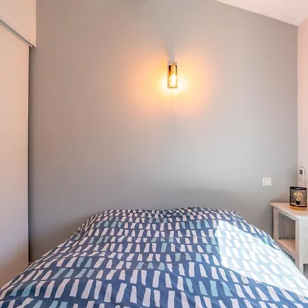 Maison Au Pin بيت للعطل